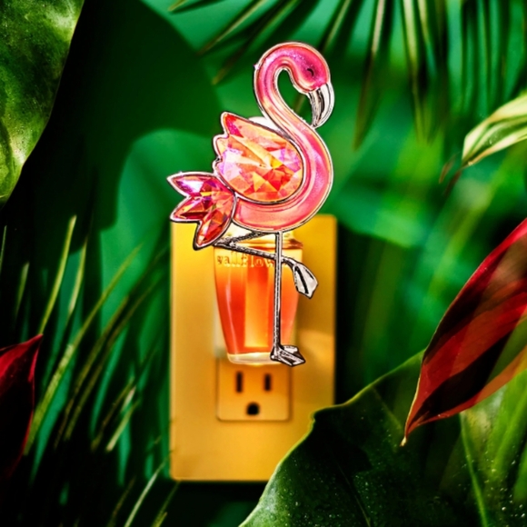 NWT Bath Bodyworks BBW Pink Flamingo Wallflower Plug Nightlight - Picture 1 of 4
